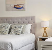 Beachfront by the CC - Family friendly plunge pool steps to the beach - Accommodation Batemans Bay