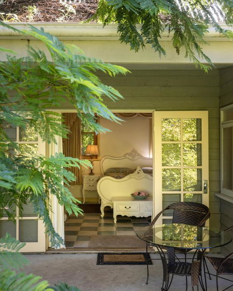 River Cottage - Accommodation Batemans Bay 1