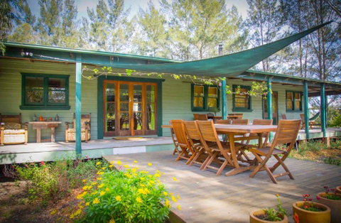Red Tractor Retreat - Accommodation Batemans Bay 0