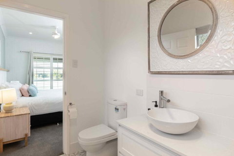 Redims Hill Cottage - Accommodation Batemans Bay 2