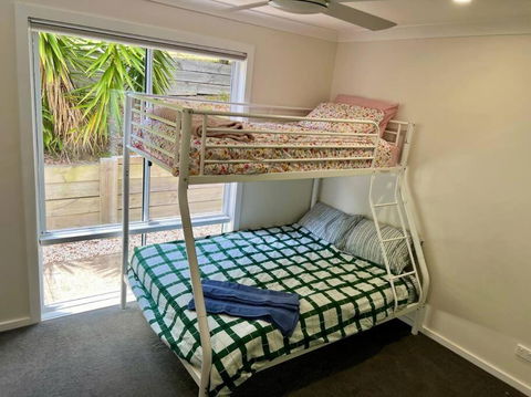Relax And Reconnect At MaluaBay - Accommodation Batemans Bay 3