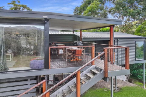 Relax At Goughs Bay - Accommodation Batemans Bay 3