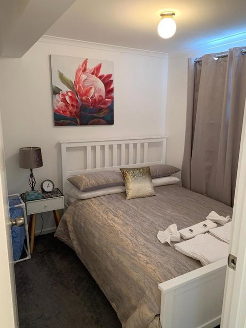 Relax On Bingham - Accommodation Batemans Bay 0