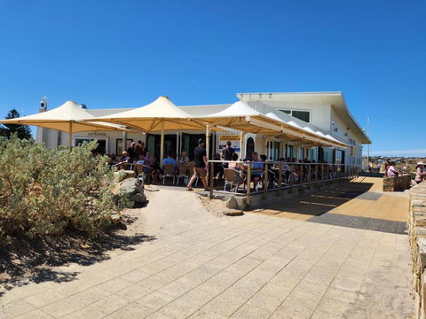 Relaxing Beachside Getaway Home - Accommodation Batemans Bay 2