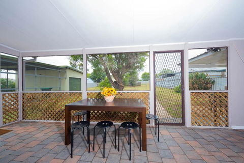 Renovated Little Cottage Aberdare Hunter Valley - Accommodation Batemans Bay 3