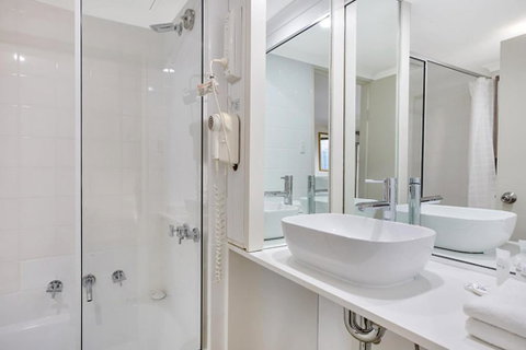 Renovated Stylish Studio - Accommodation Batemans Bay 2