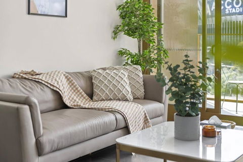 Resort Style Living One Bedroom Apt Olympic Park - Accommodation Batemans Bay 3