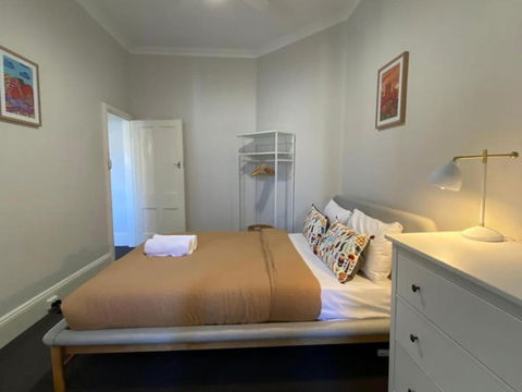 Retro Apt 6 Mins To Victoria Quay - Accommodation Batemans Bay 2