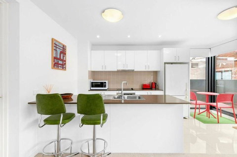 Right In The Centre Of Town - Accommodation Batemans Bay 2