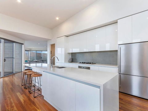 River Reveal - Accommodation Batemans Bay 3