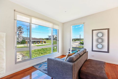 Riversea Goolwa Beach House - Accommodation Batemans Bay 1