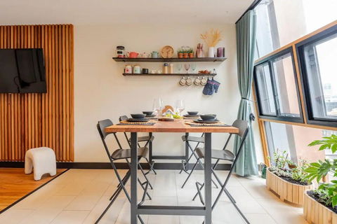 Riverside Apartment Melbourne CBD - Accommodation Batemans Bay 2