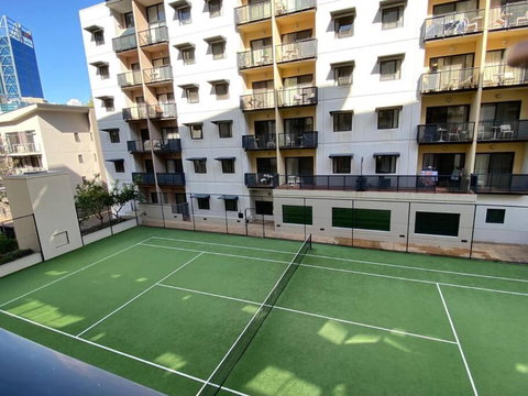 RIVERSIDE CITY VIEW PARKING NETFLIX WIFI WINE FREE - Accommodation Batemans Bay 3