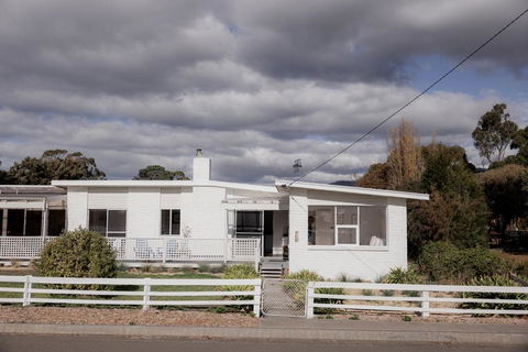 Riverside Retreat In Orford - Accommodation Batemans Bay 1