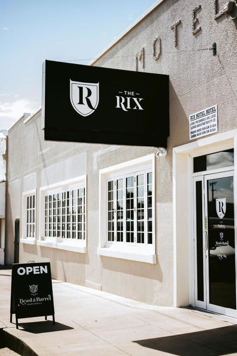 Rix Hotel Motel - Accommodation Batemans Bay 2