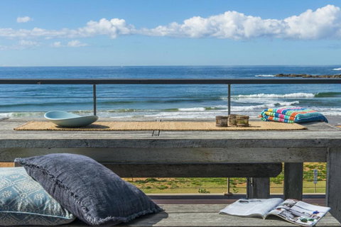 Rocklands - Accommodation Batemans Bay 0