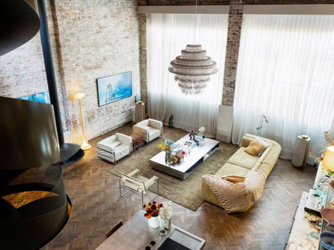 Rockstar, Surry Hills I30 - Accommodation Batemans Bay 2