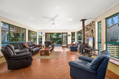 Ronnies Cottage - Accommodation Batemans Bay 1