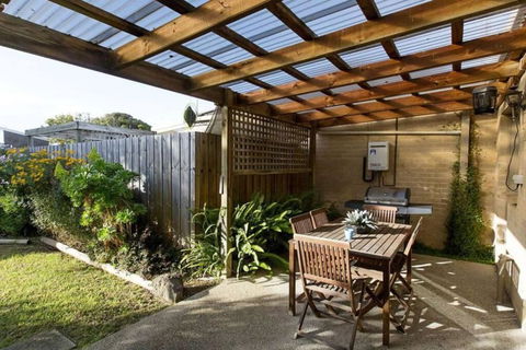 Rose Cottage - Accommodation Batemans Bay 0