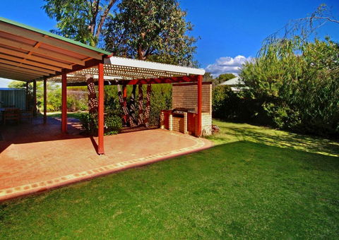 Rosewood Cottage - Accommodation Batemans Bay 3