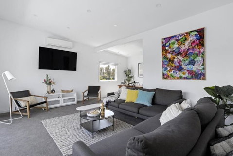 Rye Beach Retreat - Newly Renovated With Private Garden And Alfresco Dining - Accommodation Batemans Bay 2