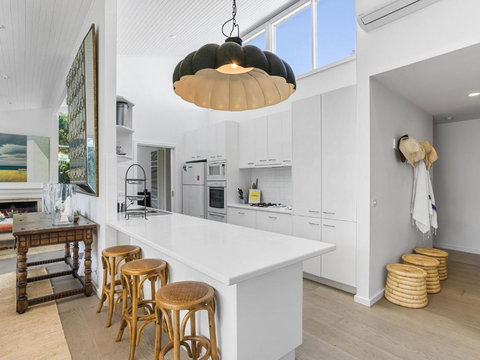 Sail Away Portsea Classic - Accommodation Batemans Bay 3