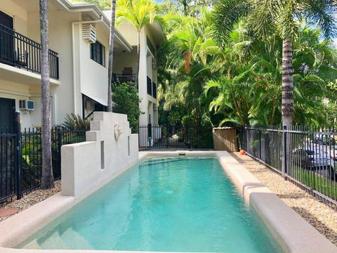 Salt & Sand - Tropical Oasis Footsteps To Beach - Accommodation Batemans Bay 0