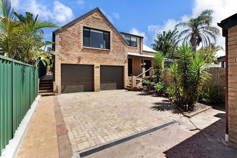 Salt Wood Cabin Style Retreat - Accommodation Batemans Bay 0