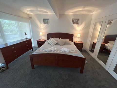 Sanctuary On Toagara With Spa And Heated Pool - Accommodation Batemans Bay 3