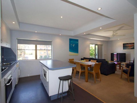 Sandcastle 7 With WiFi - Accommodation Batemans Bay 2