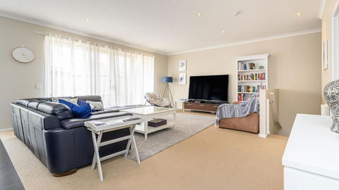 Sandpiper 9 - Close To Town And Beach - Accommodation Batemans Bay 3