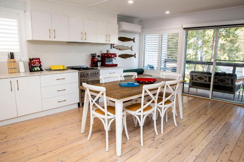 Spacious Surfside Unit Surf Beach - Accommodation Batemans Bay 3