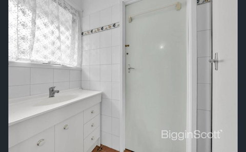 Springvale Single Room For Rent - Accommodation Batemans Bay 3