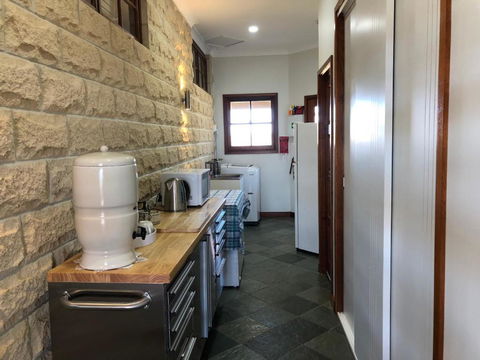 The Block Vista B&B - Accommodation Batemans Bay 2