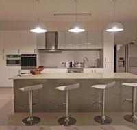 Beautifully Appointed Large Family Home - Accommodation Batemans Bay