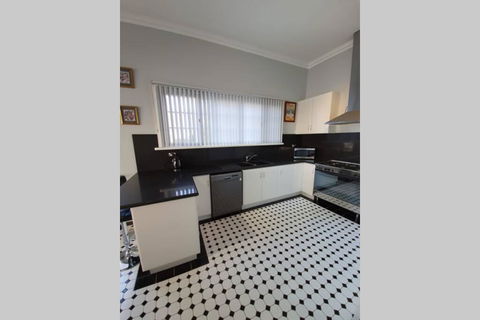 Bellview Holiday House - Accommodation Batemans Bay 1