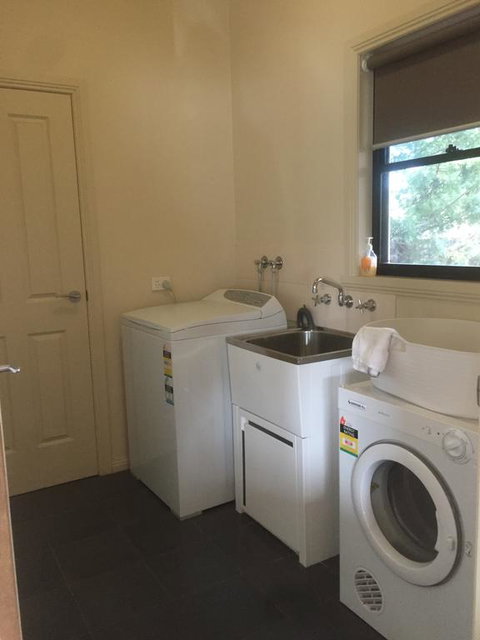 Bennett House Horsham - Accommodation Batemans Bay 2
