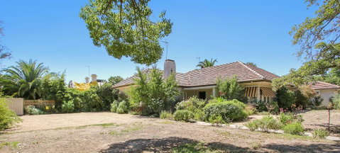 Benson House & Benson Lodge - Accommodation Batemans Bay 1