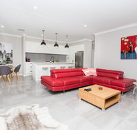 Best Central Wagga Townhouse - Accommodation Batemans Bay