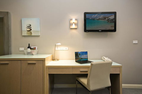 Best Western Sanctuary Inn - Accommodation Batemans Bay 2