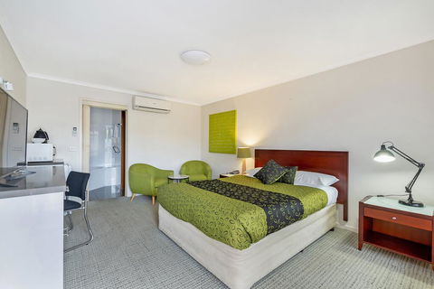 Best Western Tudor Motor Inn - Accommodation Batemans Bay 2