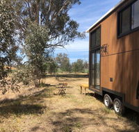 Big Tiny Jindera Park - Accommodation Batemans Bay