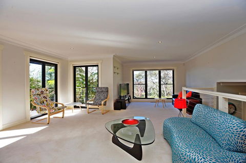 Black Cockatoo Retreat - Accommodation Batemans Bay 2