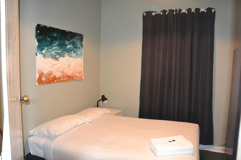 Black Diamond Lodge - Accommodation Batemans Bay 0