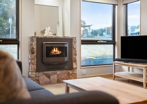 Blackout - Accommodation Batemans Bay 1