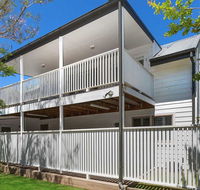 Blake Loft on Manning - 500 metres to two beaches - Accommodation Batemans Bay
