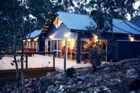 Blue Lake Lodge - Accommodation Batemans Bay 0
