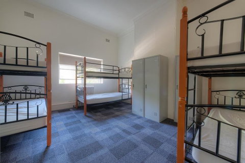 Blue Mountains Backpacker Hostel - Accommodation Batemans Bay 1