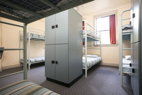Blue Mountains YHA - Accommodation Batemans Bay 3
