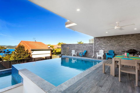 Blue Water Splendour - Infinity Pool And Amazing Views!! - Accommodation Batemans Bay 1